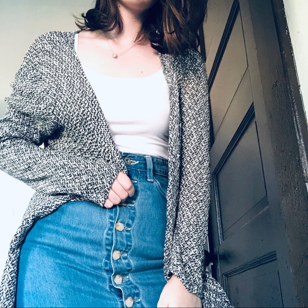 🖤🤍Long Knit Cardigan🤍🖤